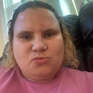 Meet your Posher, Elena